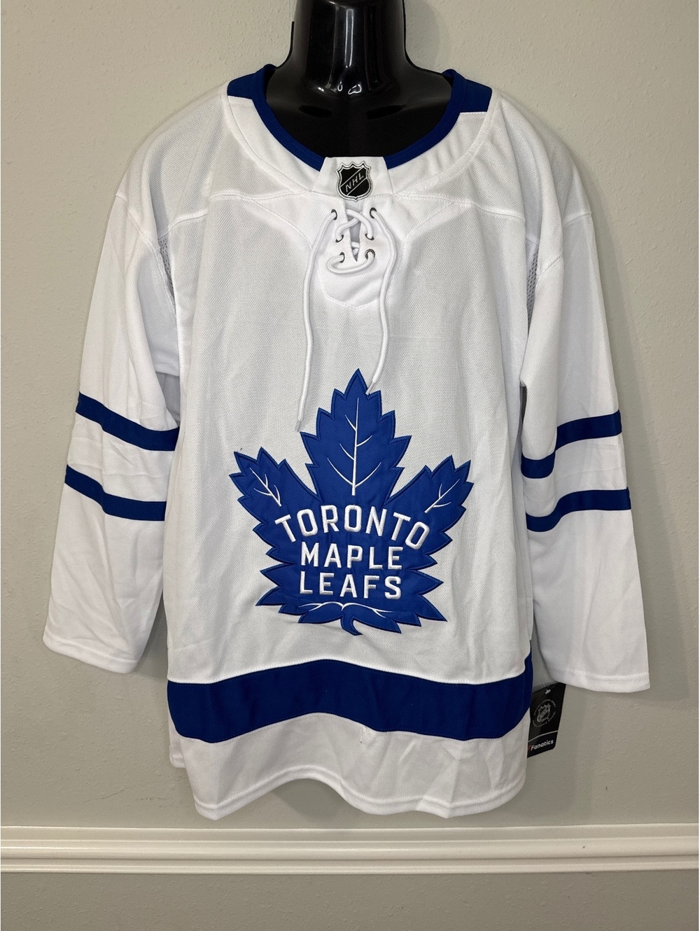 Toronto Maple Leafs Jersey Size Men’s Small